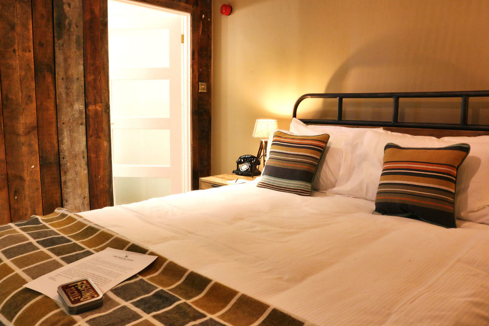 The White Hart Hotel Stockbridge  Bagian luar foto