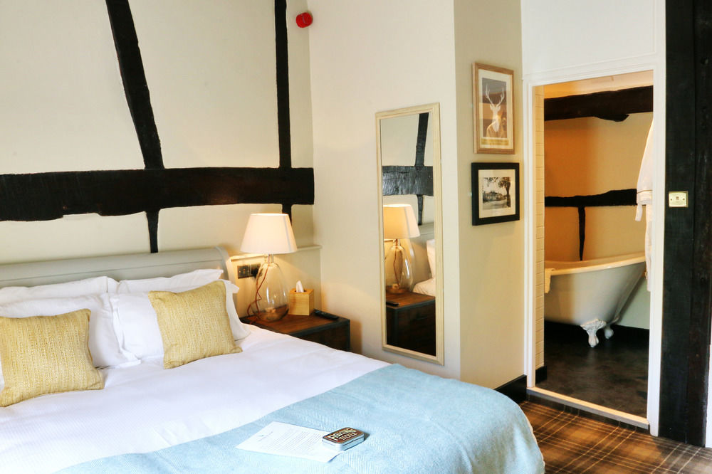 The White Hart Hotel Stockbridge  Bagian luar foto